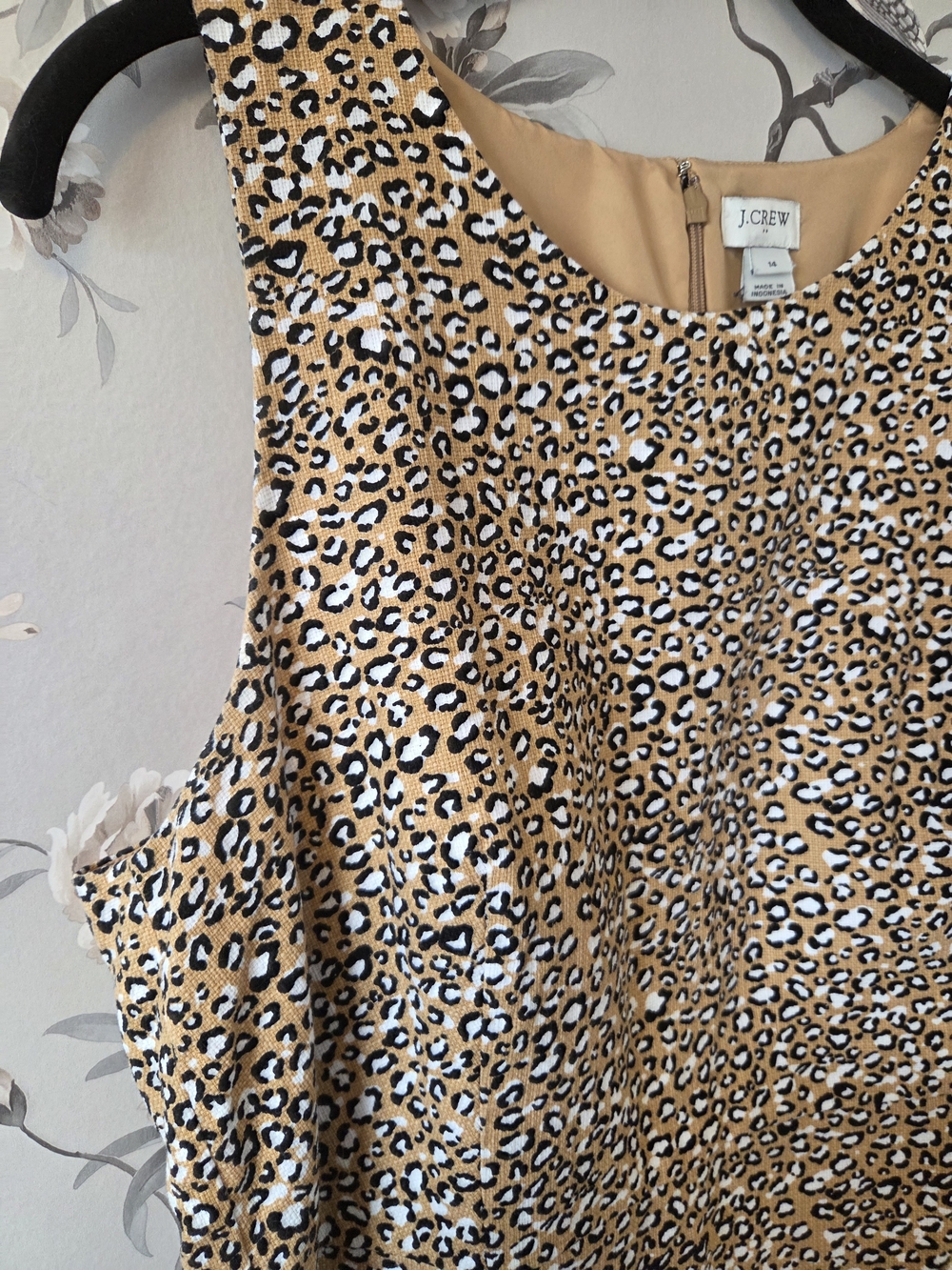 J. Crew Women's Sleeveless Leopard Print Shift Dress in Tan Size 14 - Picture 4 of 8